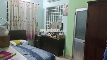 Nhà HXH tận nhờ Hoàng Hoa Thám, Phú Nhuận, 4.2x14, trệt 1 lầu 2PN 2WC