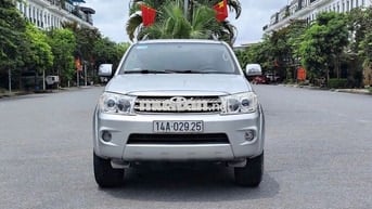 Toyota Fortuner V 2011 -  315 Triệu