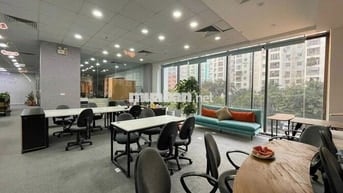Cho thuê văn phòng tại đường Đặng Tiến Đông sàn 100m2 thông sàn đẹp.