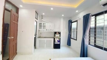 phòng khép kín đủ đồ 2 tòa thang bộ và thang máy giá 2,6tr đến 4tr