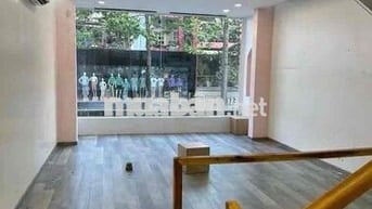 Cho thuê nhà đẹp 5x15m, MT Nguyễn Trãi Q.5 – HĐ 3 năm, giá chỉ 70tr