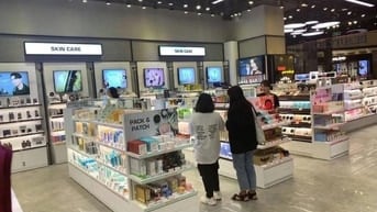 HỆ THỐNG CỬA HÀNG MỚI CẦN TUYỂN NV. NAM NỮ KHU VỰC Q10