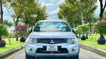 Mitsubishi Triton 2009 Tự Động 2 Cầu