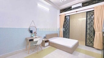 CHDV STUDIO SÂN SAU GIẾNG TRỜI NGAY VÒNG XOAY DÂN CHỦ - CHỢ BẾN THÀNH
