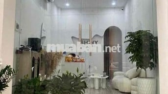 tôi chính chủ muốn bán căn này gấp !!!