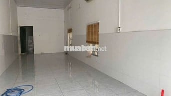 Bán nhà mặt tiền cách biển 1km ngang 8m giá tl tốt
