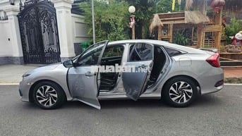 Honda Civic 2018 1.8 E - 100000km