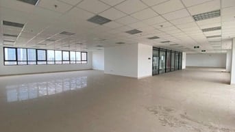  Cho thuê nguyên sàn văn phòng 330m² tầng 11 Tòa C1 Thành Công