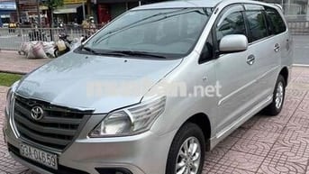 Toyota Innova 2014 E - 98000 km