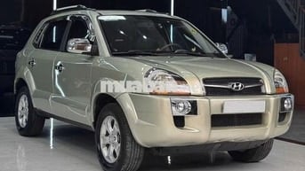 Huyndai Tucson 4WD số tự động - 450 Triệu