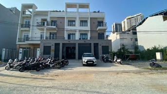 Cho thuê nhà phố 3 tầng  , KDC Cantavil , p An Phú , Quận 2 cũ , 