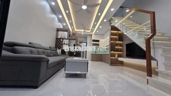 Nhà xinh, trệt lầu, cách đường HTP chỉ 15,  1 căn ở, 1 căn cho thuê