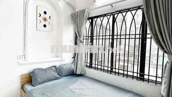 ‼️CĂN HỘ 2 PHÒNG NGỦ-2PN-CỬA SỔ-BAN CÔNG-TÁCH BẾP FULL NỘI THẤT-Q1-Q3