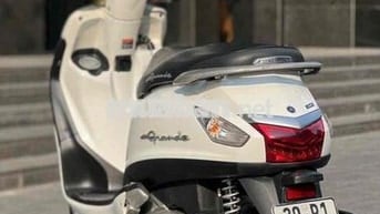 Hàng đẹp Grande 2016 màu trắng chính chủ