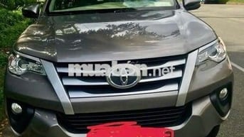 Toyota Fortuner 2020 2.4MT 4x2 máy dầu - 155000 km