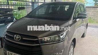 Toyota Innova 2017 2.0E - 101000 km