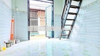 NHÀ CỐ ,GẦN NGÃ TƯ NGUYỄN VĂN LINH ,QUỐC LỘ 50