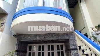 BÁN NHÀ DT 100,2M2 GIÁ RẺ TRUNG TÂM Q7
