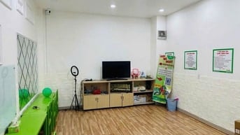 Cho thuê nhà mặt tiền Nguyễn Văn Đậu, P.5, Q.BTH giá 37tr