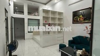 Bán tập thể Trần Hưng Đạo, Hai Bà Trưng, 2 phòng ngủ, sổ đỏ, 2 tỷ 960