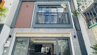 ⭐️Nhà 4 Lầu DT:4,2x12m; tuyệt đẹp Cao cấp hẻm xe hơi Đường Số 9, P16.