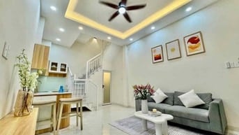 Cần tiền Hạ giá bán gấp nhà DT40m² đường Nguyễn Đình Chiểu, P4, Q3. X