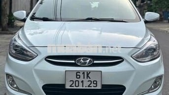 Hyundai Accent 2015 1.4 AT Hatchback - 97000 km
