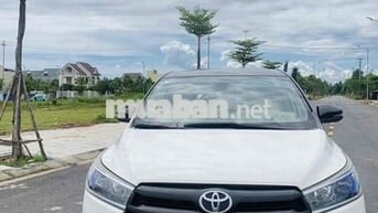 Toyota Innova 2018 2.0E - 58000 km