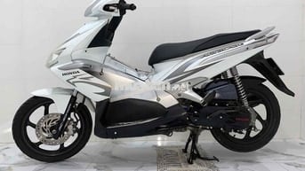 Air Blade Fi 2011 Xe Đẹp Keng Máy Zin Cực Êm