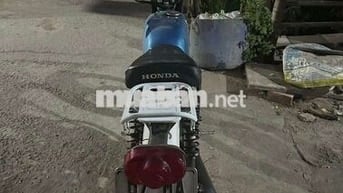 Honda CB 50cc máy đứng