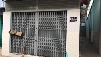 Cho thuê phòng trọ lớn 4x8=32 m2+gác đúc 20 m2, giá 2,5 triệu/tháng