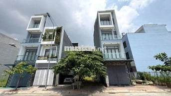 Cho thuê nhà Phú Hồng Thịnh gần quốc lộ 1K  làng đại học.