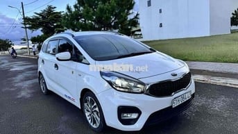 Kia Rondo 2018 2.0 GMT - 900000 km