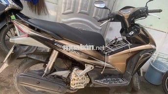 cần bán hoặc gl AB(2011)nguyên zin màu vàng đen.