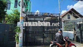 NHÀ CẤP 4 GÓC 2 MẶT TIỀN ĐƯỜNG 43