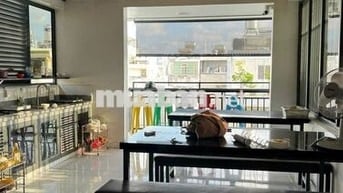 Pass lại phòng ktx cách ĐH Văn Lang 5p đi bộ