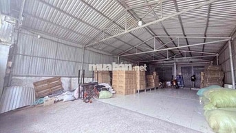 BÁN KHO XƯỞNG 2TẦNG ĐANG CHO THUÊ GIÁ10,3TỶ