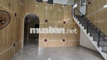 Nhà gác đúc kiệt truòng chinh gần lê trọng tấn chỉ 2ti290