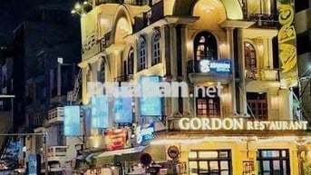 2 Căn Liền Kề Góc 2MT Võ Văn Kiệt - Trần Đình Xu Q.1