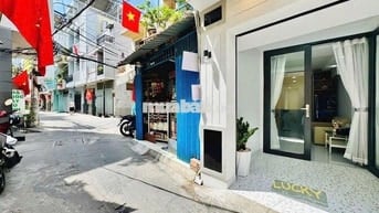 Gấp -Chốt tốt Đầu 4 tỷ -HXH sát Vách Phan Đình Phùng - Phú Nhuận -20m2