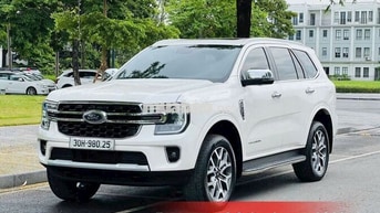 Ford Everest 2022 Titanium 2.0L Form mới nhất ĐẸP
