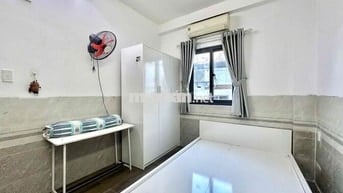 10p qua Q1,5 Full nội thất Free xe 2 người ở cực kỳ vô tư