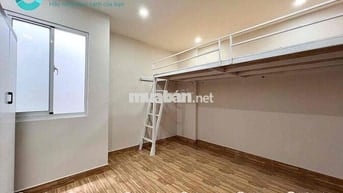 PHÒNG MỚI XÂY CỬA SỔ GIẾNG TRỜI GÁC CAO CUỐI NGUYỄN OANH