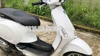 Vespa Sprint ABS 125 trắng, tay ga. Chính chủ