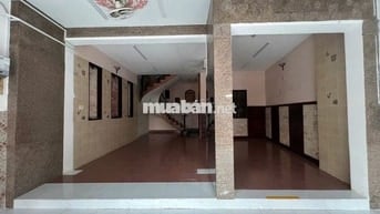 NHÀ 2 LẦU 7PN MẶT TIỀN LÊ THỊ HOA, BÌNH CHIỂU, GẦN CẦU VƯỢT GÒ DƯA