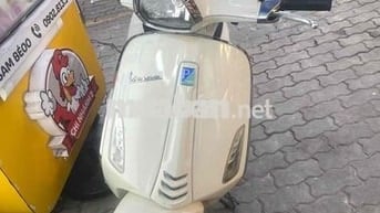 nhà nhỏ mà xe thì nhiều không có chỗ để