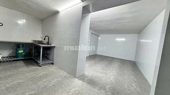 Chính chủ cho thuê nhà mới sửa lại 2 tầng, nhà ngách 116 Quan Thổ 1
