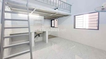 DUPLEX CỬA SỔ TRỜI MÁT RƯỢI - GIÁ SIÊU MỀM - GẦN NTTU