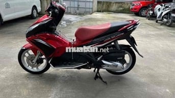 Honda Airblade 125 Fi màu đỏ đen đời 2013 bstp