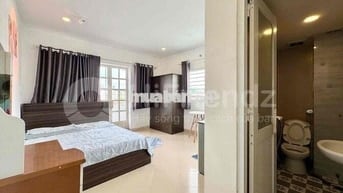 CHÍNH CHỦ CHO THUÊ STUDIO BAN CÔNG GIÁ RẺ SÁT VX DÂN CHỦ, CẦU VƯỢT 3/2